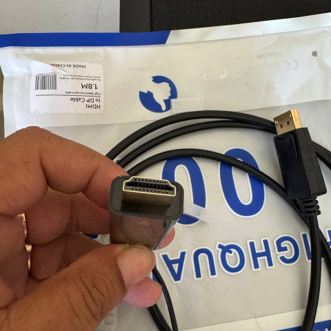 DP to HDMI 1.8 HD