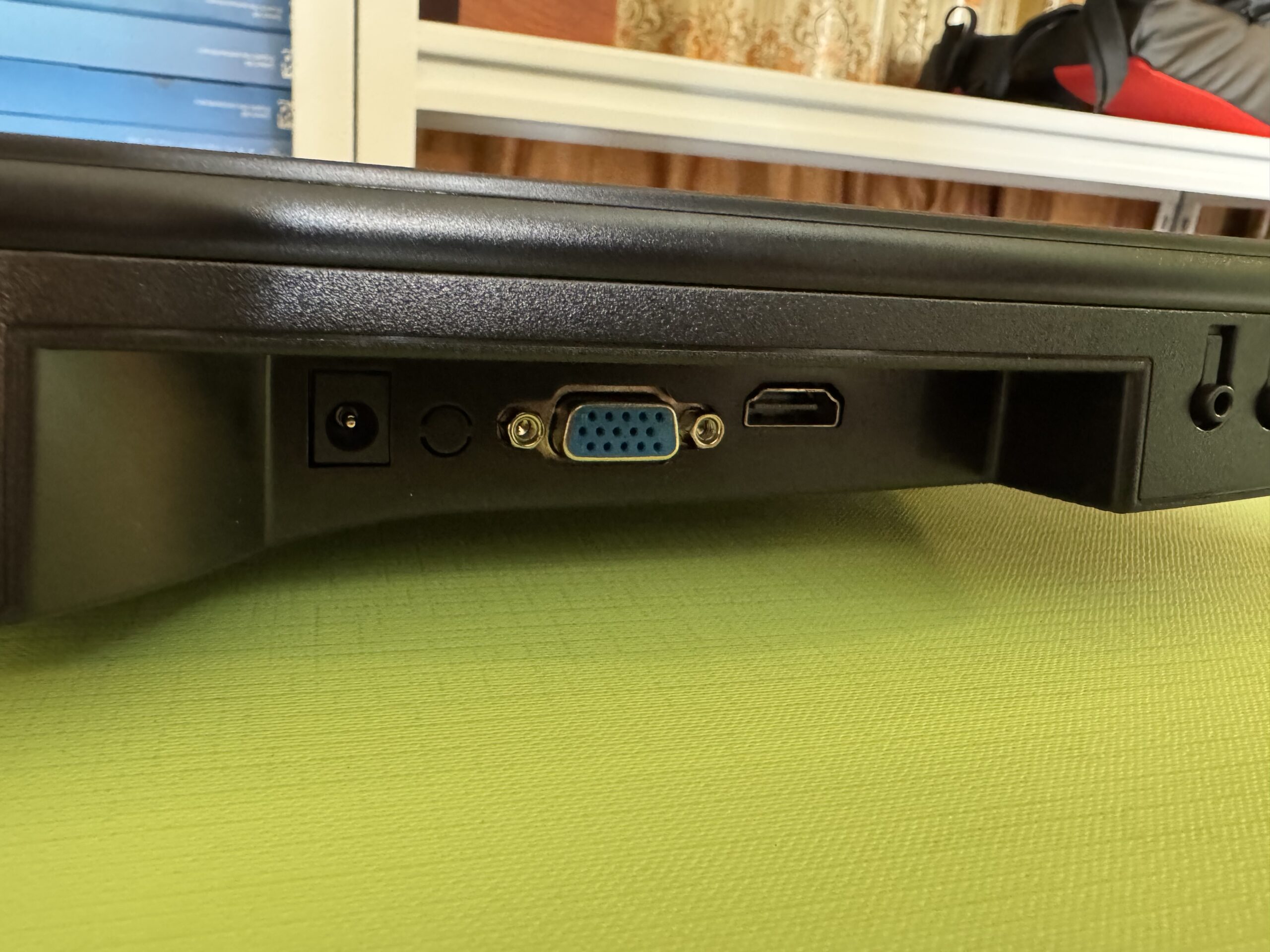 FeuVision FHD 24" 1920x1080 120Hz - Image 7